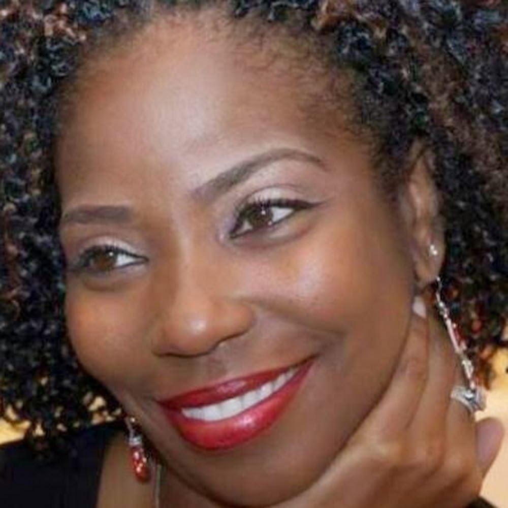 Meet your Posher, Mimi